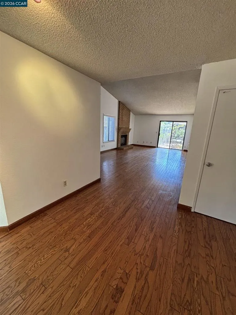 115 Bedford Hercules, CA 94547
