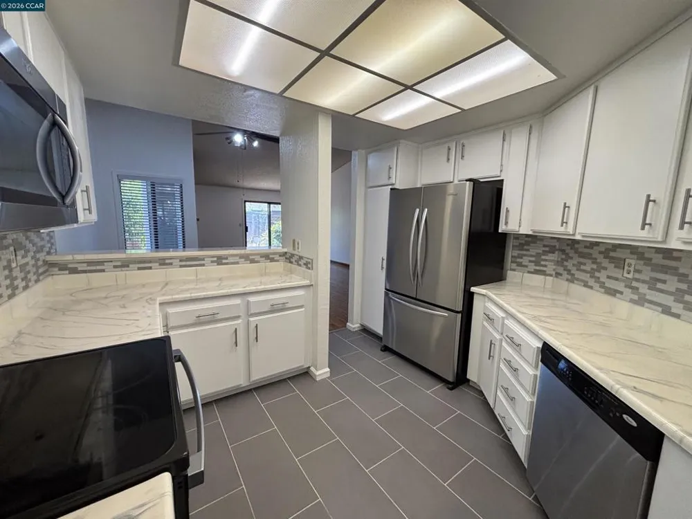 115 Bedford Hercules, CA 94547