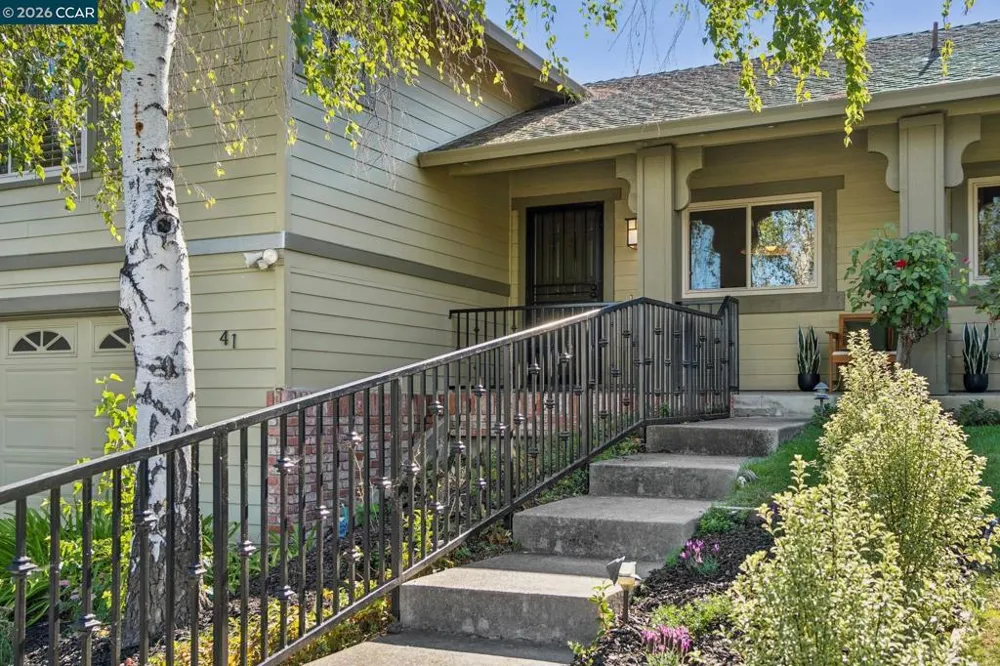 41 Burnham Ct Pleasant Hill, CA 94523