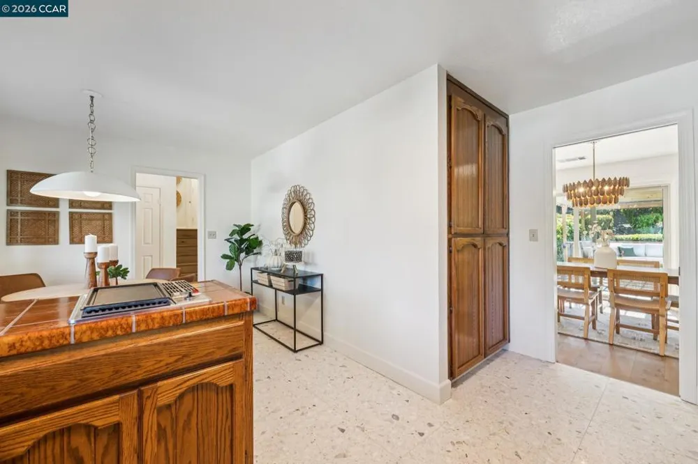 41 Burnham Ct Pleasant Hill, CA 94523