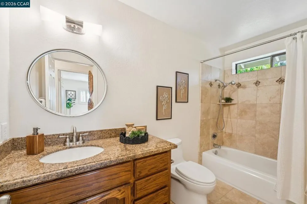 41 Burnham Ct Pleasant Hill, CA 94523