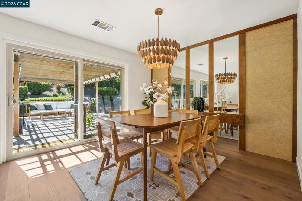 41 Burnham Ct Pleasant Hill, CA 94523