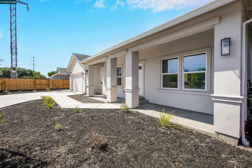 2102 Paige Ct Pittsburg, CA 94565