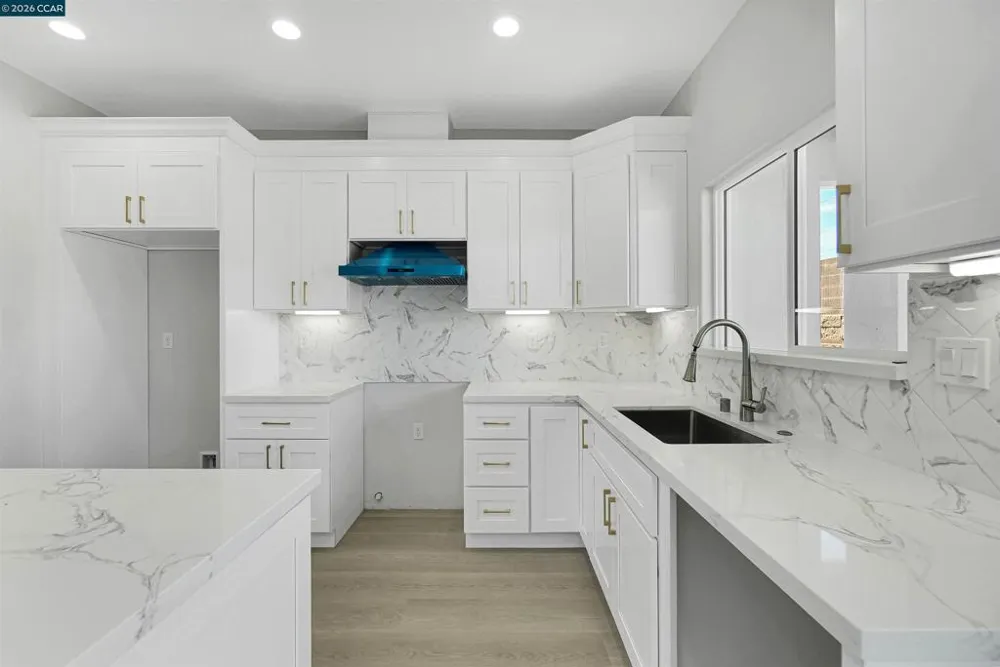 2102 Paige Ct Pittsburg, CA 94565