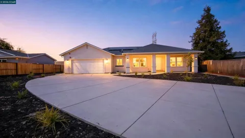 2102 Paige Ct