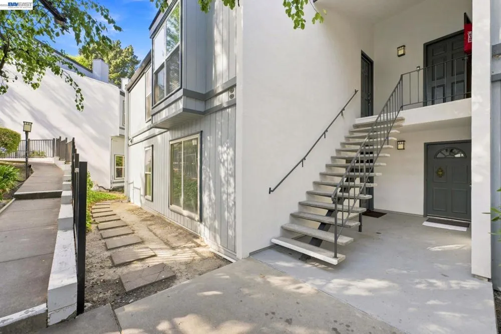 2075 Ascot Dr #119 Moraga, CA 94556