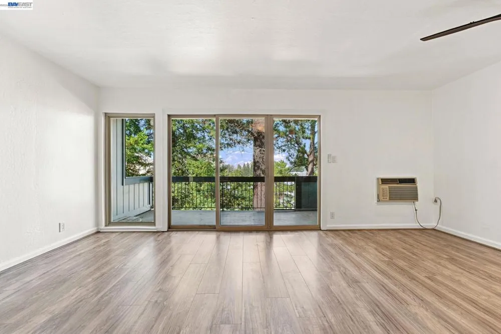 2075 Ascot Dr #119 Moraga, CA 94556