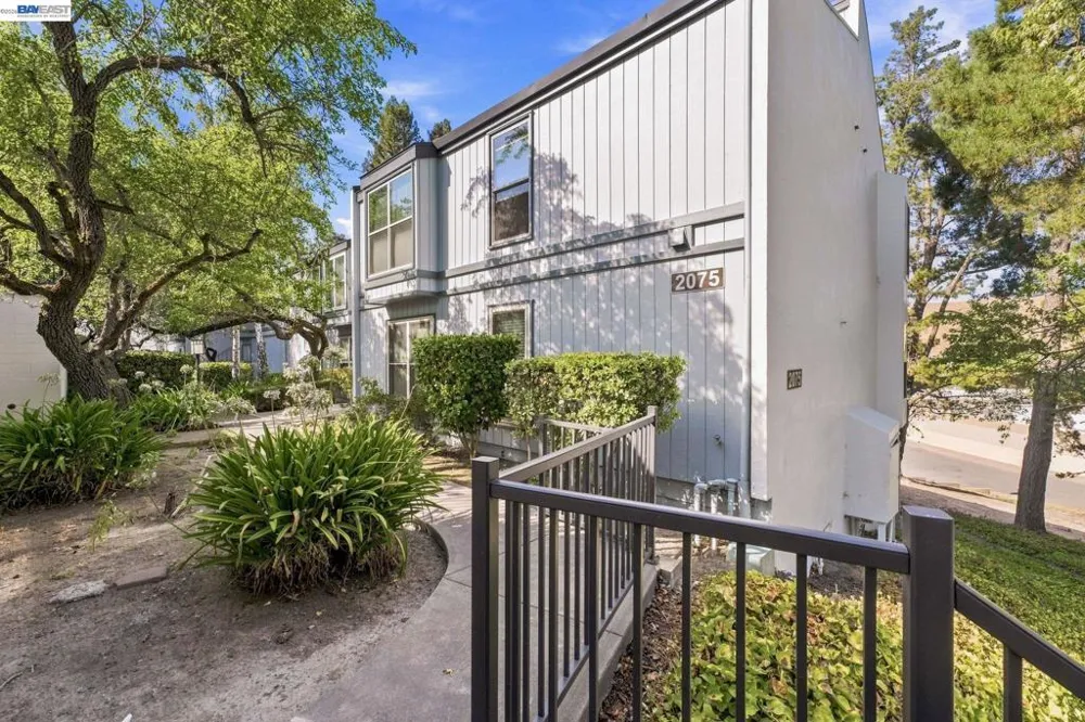 2075 Ascot Dr #119 Moraga, CA 94556