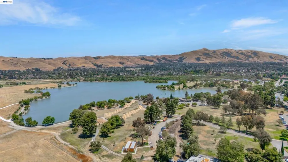 5521 Crimson Cir Fremont, CA 94538