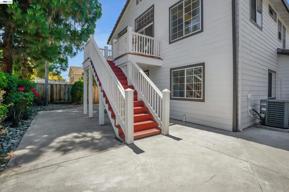 5521 Crimson Cir Fremont, CA 94538