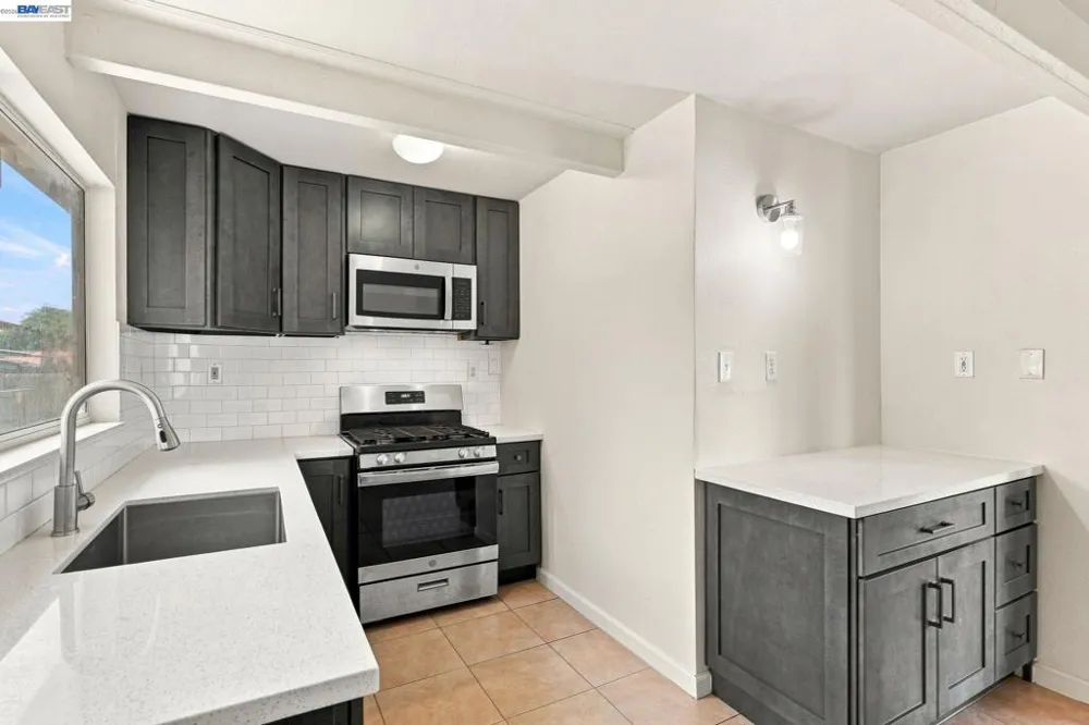 1210 Trenton Blvd San Pablo, CA 94806