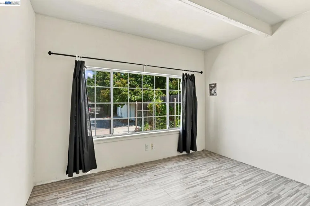 1210 Trenton Blvd San Pablo, CA 94806