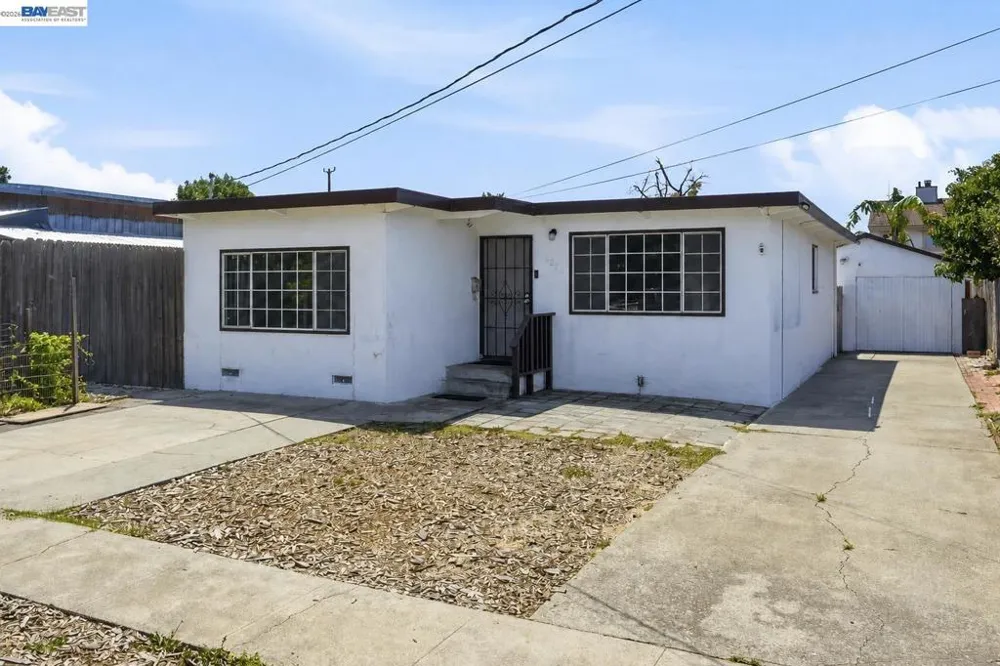 1210 Trenton Blvd San Pablo, CA 94806