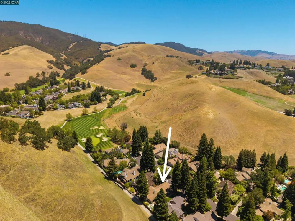 951 Redwood Dr Danville, CA 94506