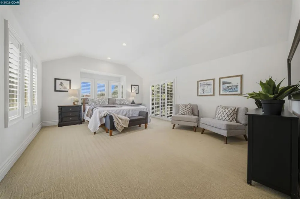 951 Redwood Dr Danville, CA 94506