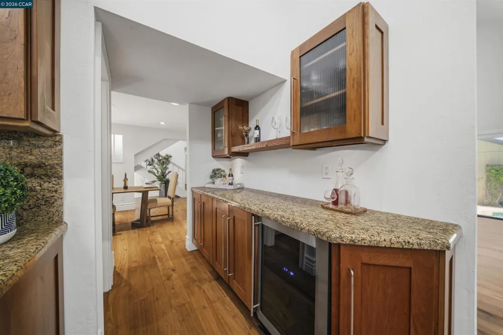 951 Redwood Dr Danville, CA 94506