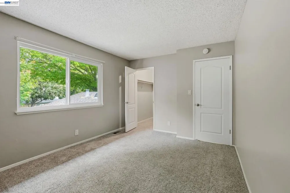 8185 Arroyo Dr #3 Pleasanton, CA 94588