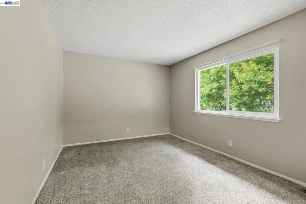 8185 Arroyo Dr #3 Pleasanton, CA 94588