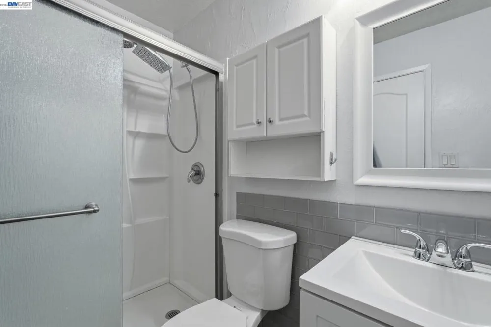 8185 Arroyo Dr #3 Pleasanton, CA 94588
