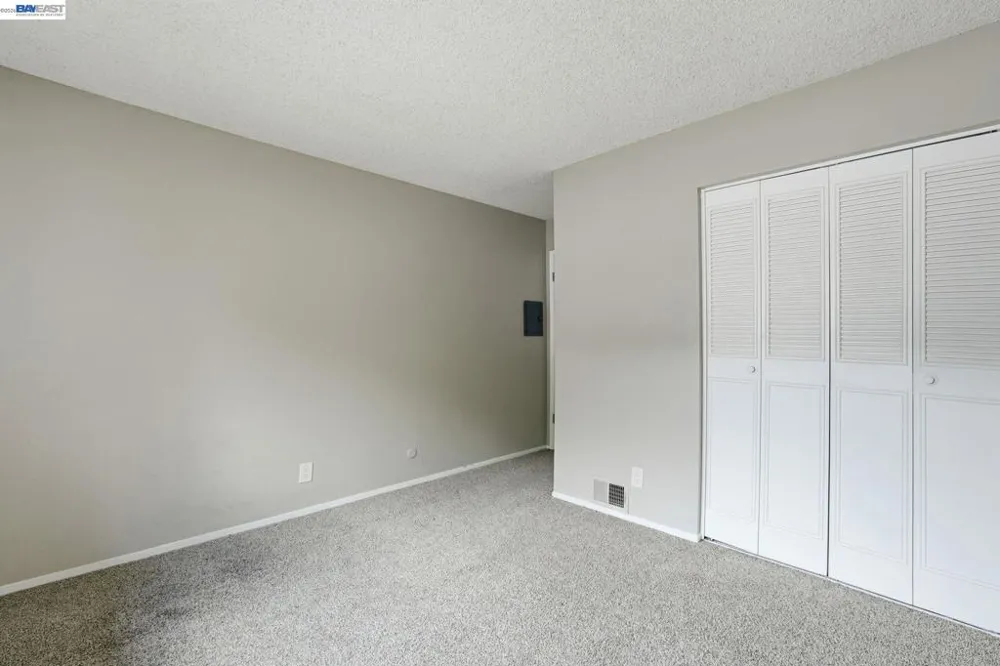 8185 Arroyo Dr #3 Pleasanton, CA 94588