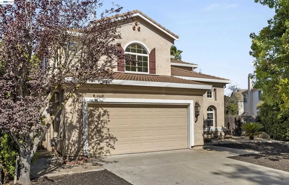 2600 Yorkshire Dr Antioch, CA 94531