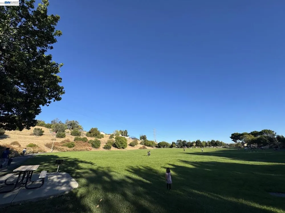2600 Yorkshire Dr Antioch, CA 94531