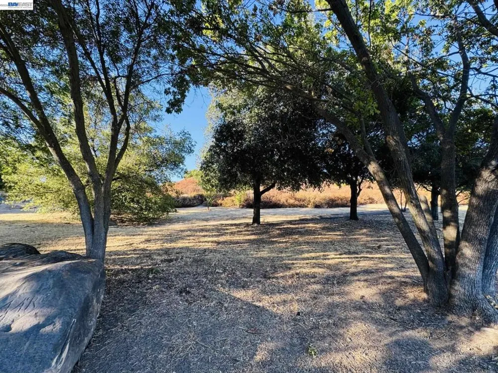 2600 Yorkshire Dr Antioch, CA 94531