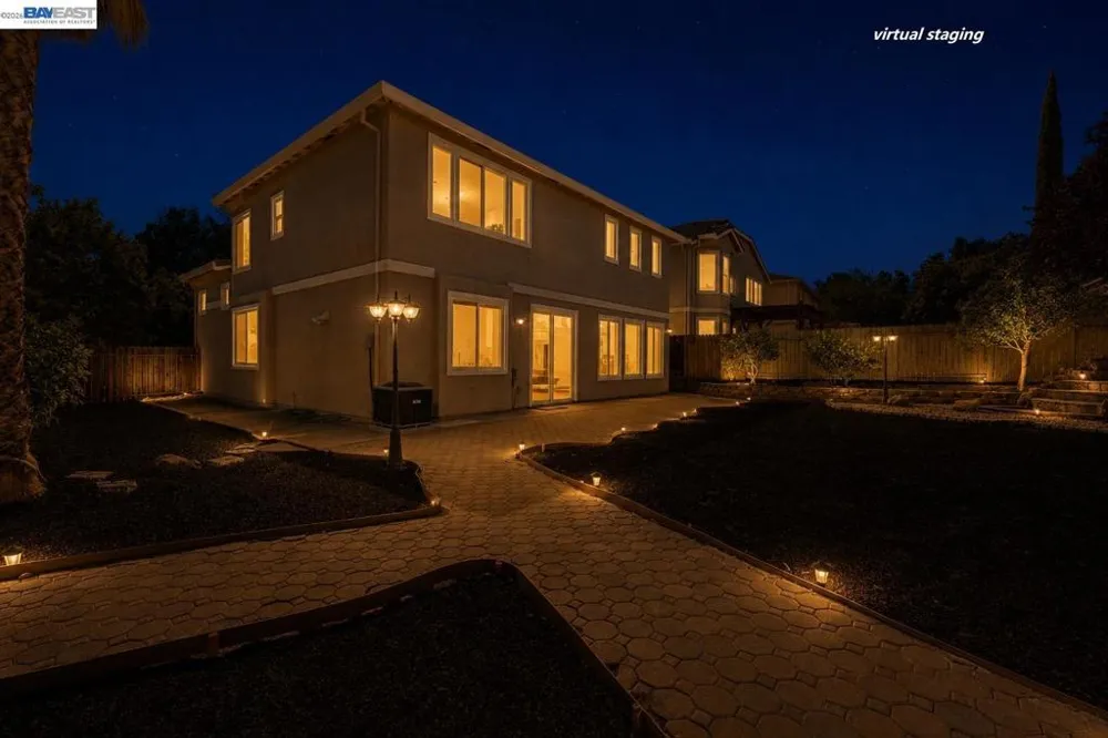 2600 Yorkshire Dr Antioch, CA 94531