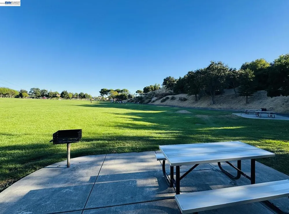 2600 Yorkshire Dr Antioch, CA 94531