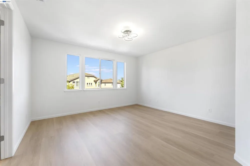 2600 Yorkshire Dr Antioch, CA 94531