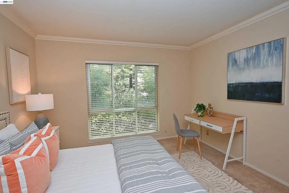 30 Mounds Rd #201 San Mateo, CA 94402