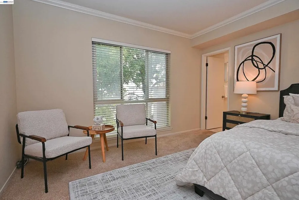 30 Mounds Rd #201 San Mateo, CA 94402