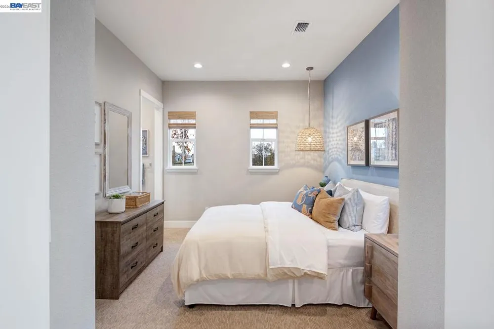 1276 Parkcrest Circle Manteca, CA 95336