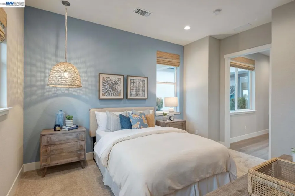 1276 Parkcrest Circle Manteca, CA 95336
