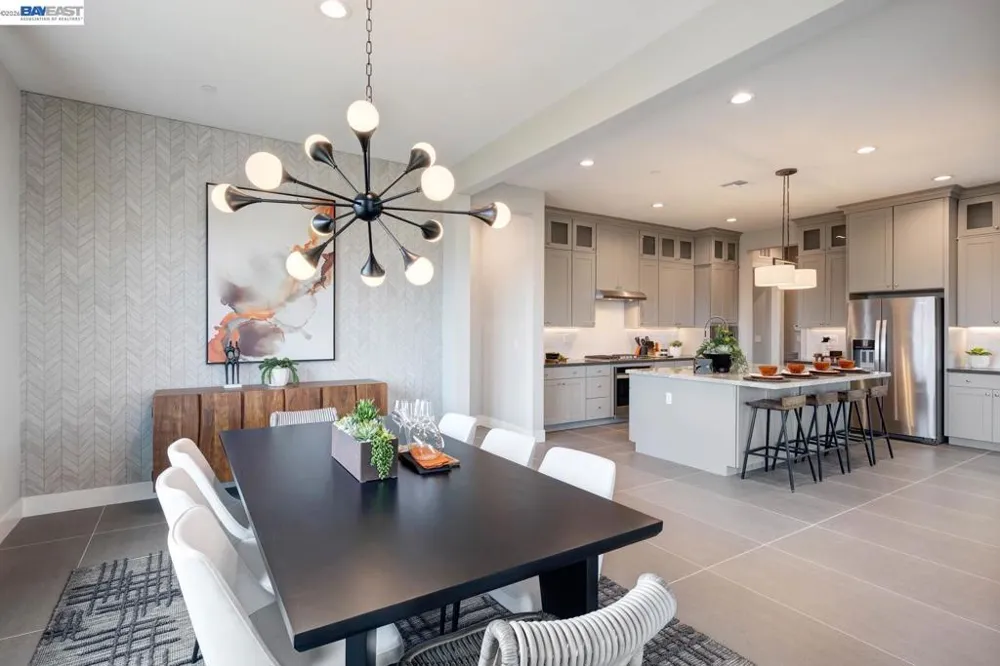 1288 Parkcrest Circle Manteca, CA 95336