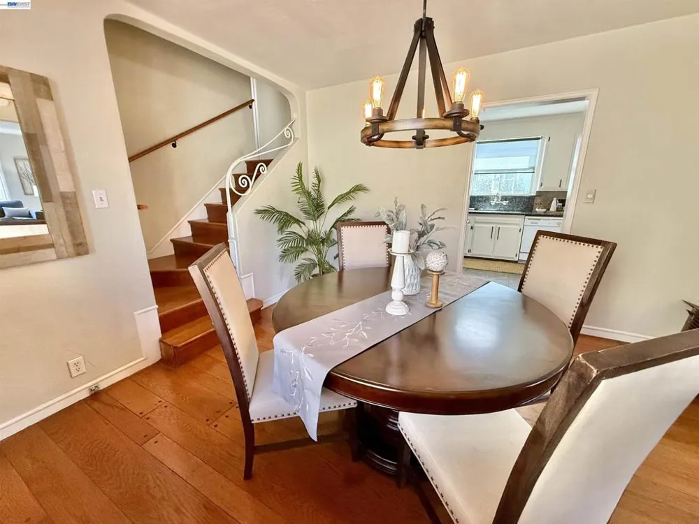 272 Lorraine Blvd San Leandro, CA 94577