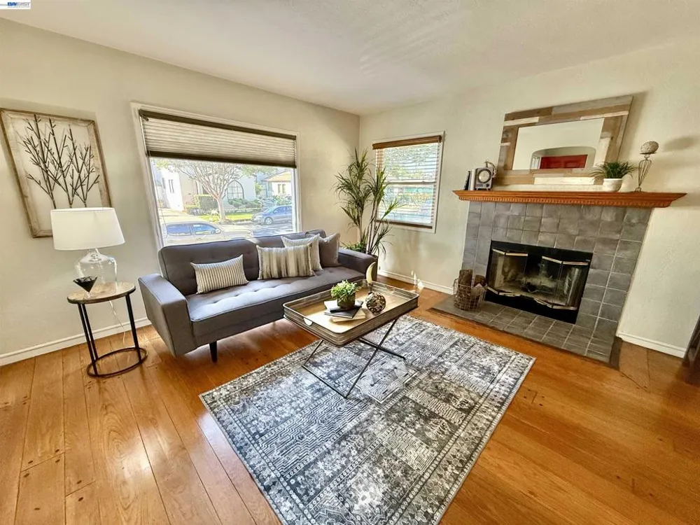 272 Lorraine Blvd San Leandro, CA 94577