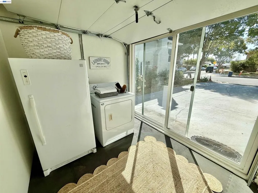 272 Lorraine Blvd San Leandro, CA 94577