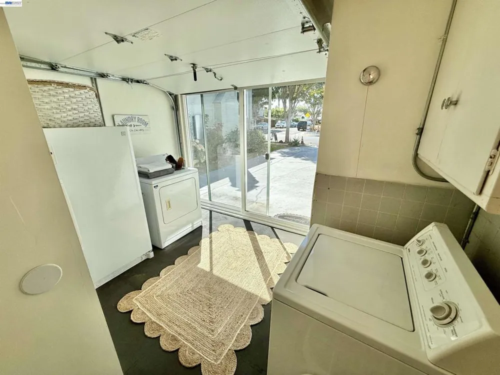 272 Lorraine Blvd San Leandro, CA 94577