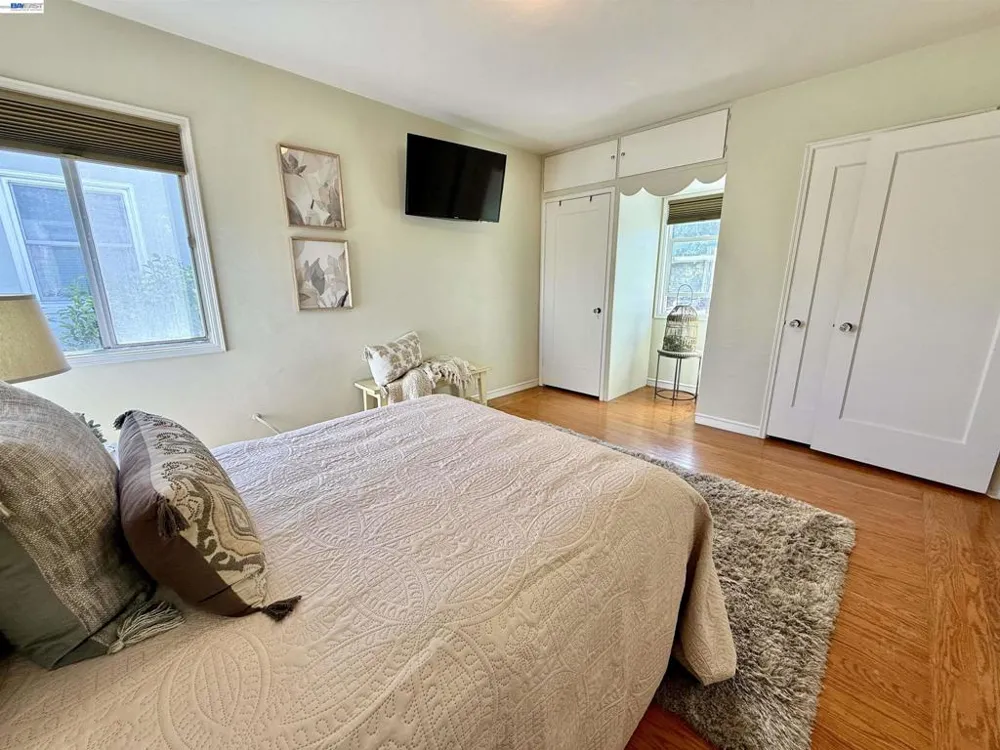 272 Lorraine Blvd San Leandro, CA 94577