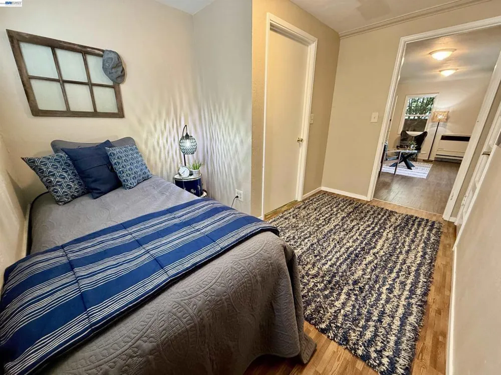 272 Lorraine Blvd San Leandro, CA 94577