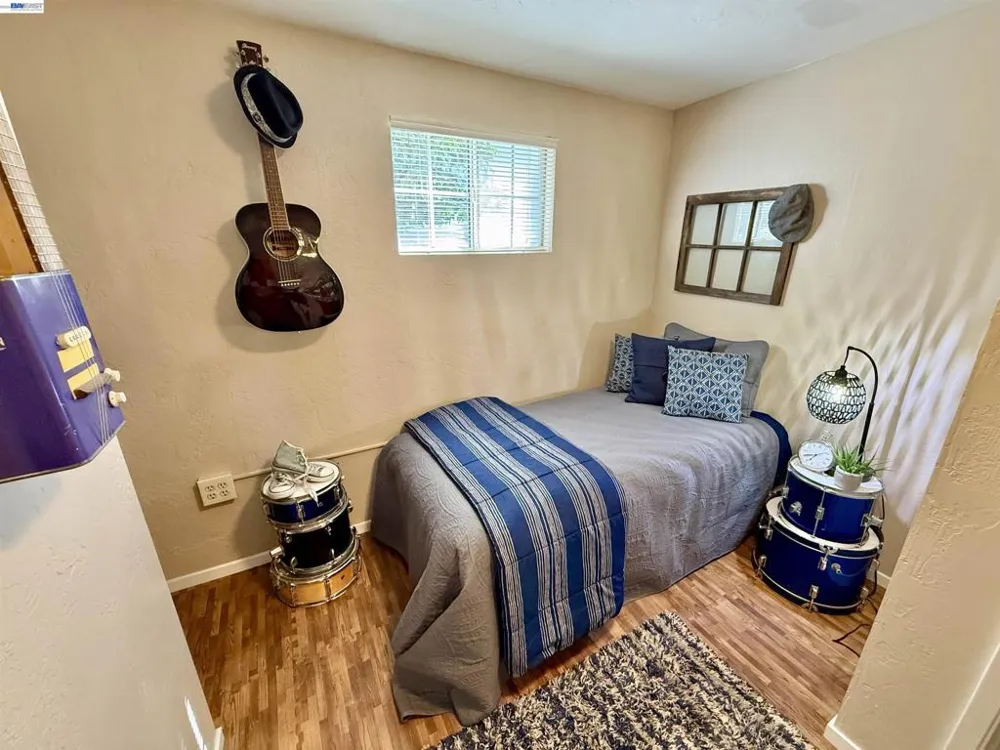 272 Lorraine Blvd San Leandro, CA 94577