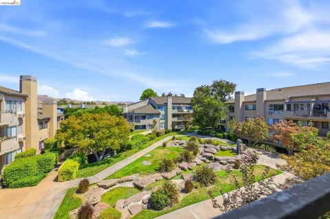 39206 Guardino Dr #302