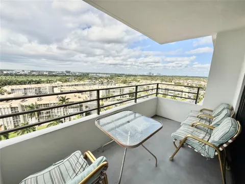 600 Three Islands Blvd #1107