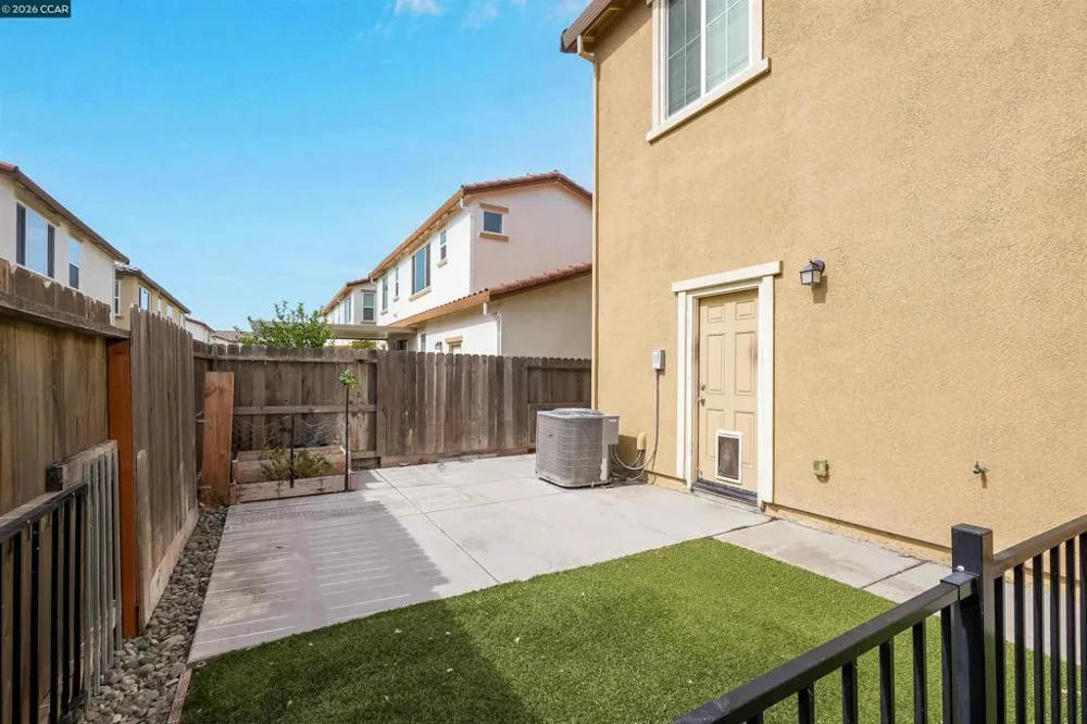 531 Lavender Dr Vacaville, CA 95687