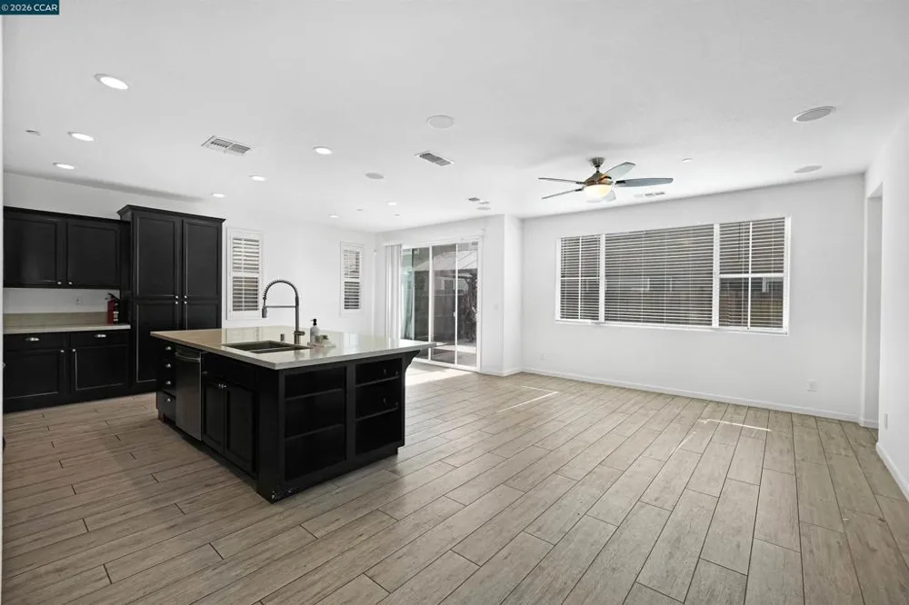 531 Lavender Dr Vacaville, CA 95687