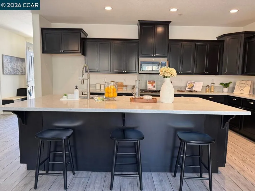 531 Lavender Dr Vacaville, CA 95687