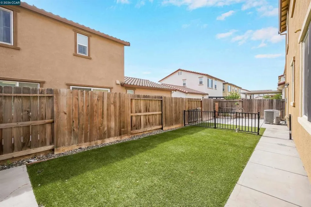 531 Lavender Dr Vacaville, CA 95687