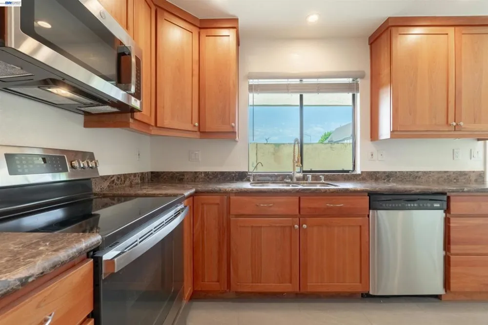 4157 Tanager Cmn Fremont, CA 94555