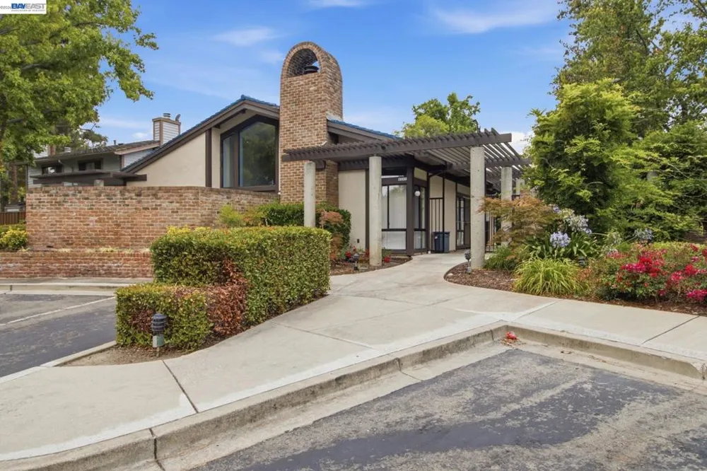 6279 Joaquin Murieta Ave #D Newark, CA 94560